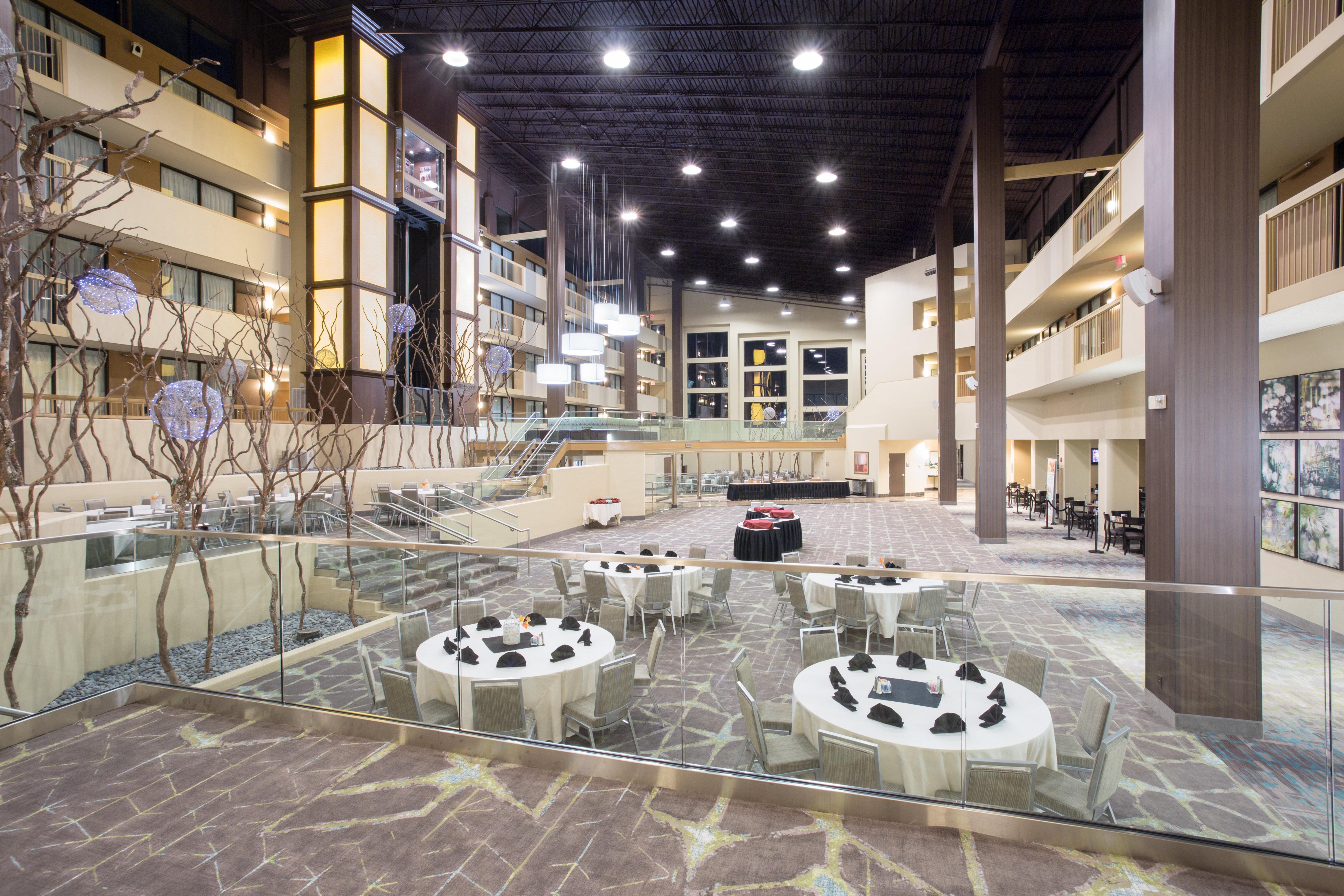 Holiday Inn Little Rock-Airport-Conference Center, An Ihg Hotel Exterior photo